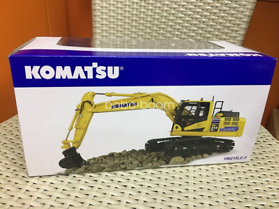 1/50 Universal Hobbies Komatsu HB215 LC3 Hybrid Excavator DieCast