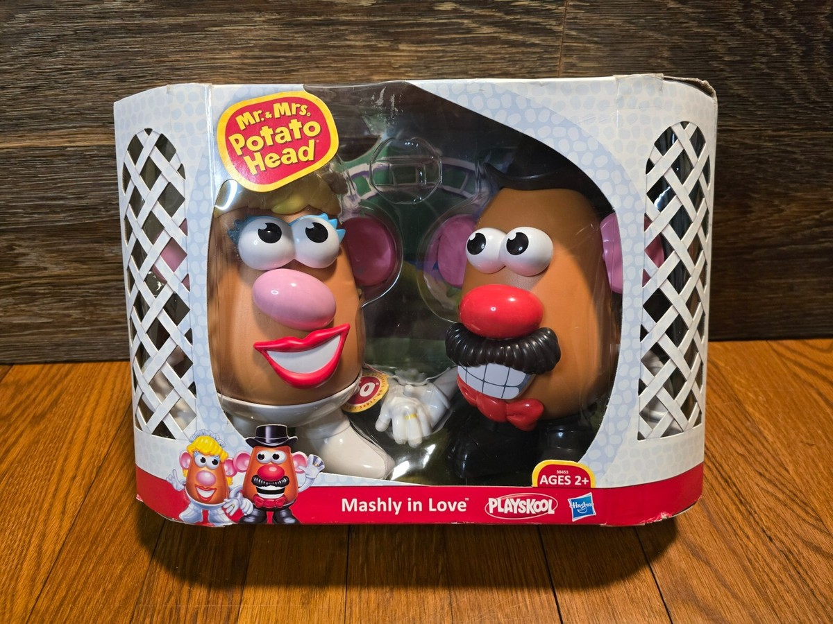 Playskool Mr. & Mrs. Potato Head 60th Anniversary Mashly in Love
