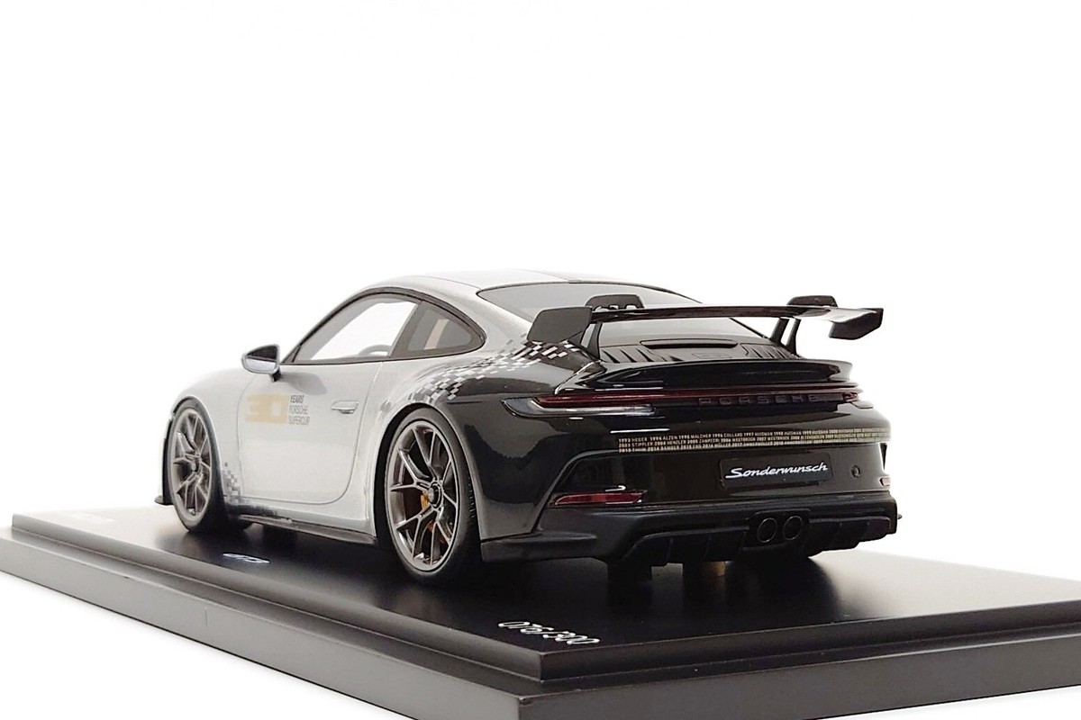 Spark 1:18 Porsche 911 GT3 (992) Sonderwunsch - 30 Years Porsche