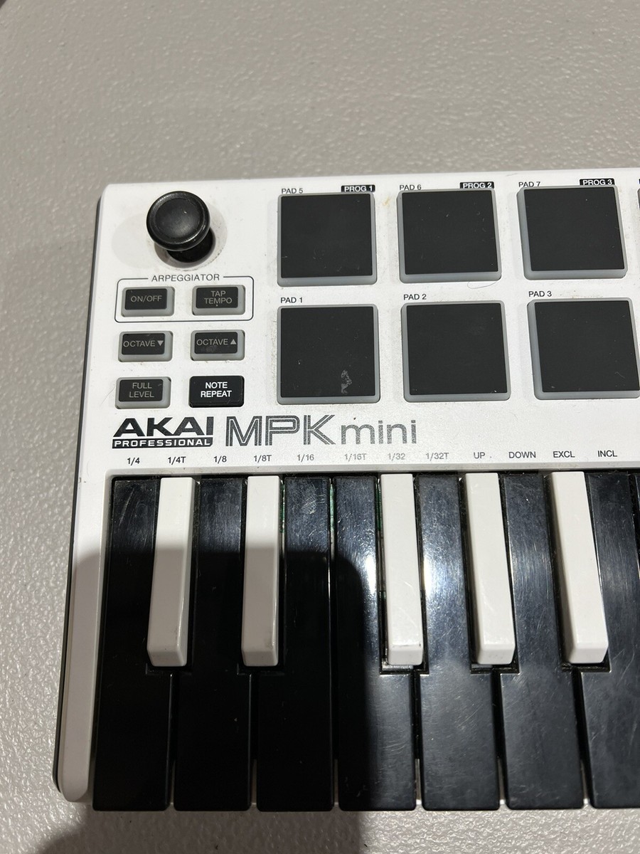 Akai MPK Mini MKII MK3 White 25-Key USB MIDI Keyboard Controller