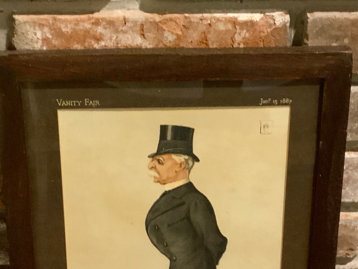 19th C English Vanity Fair Gentlemen Spy Illustrations Print Oak