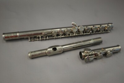 Yamaha YFL-225N Flute with Case. Japan. Very Good condition. | eBay