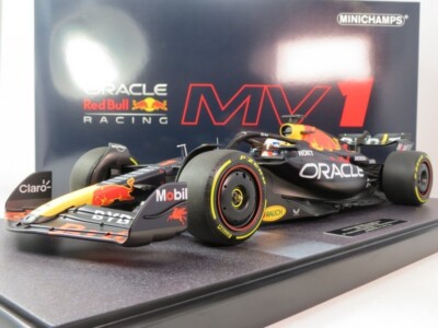 Minichamps Red Bull RB19 #1 Verstappen World Champion 2023 Qatar 1