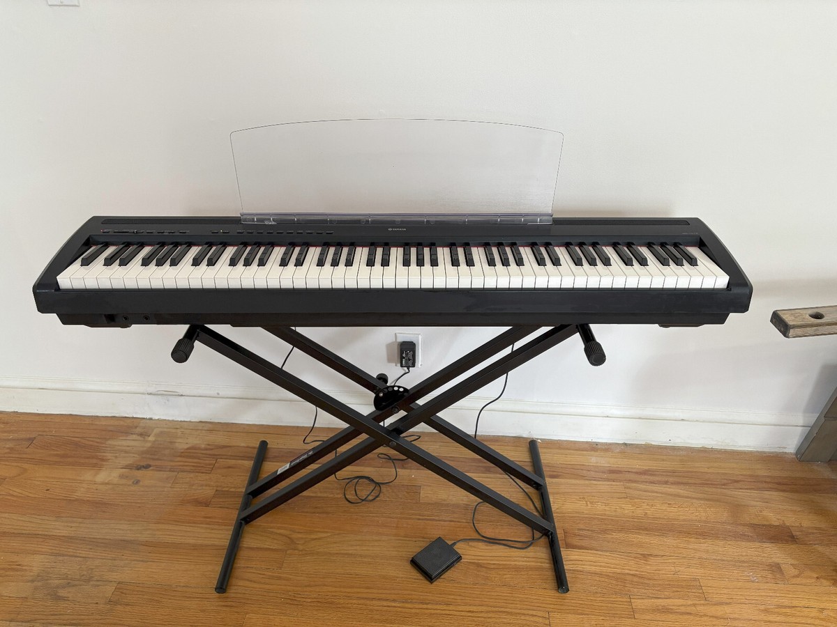 Yamaha digital piano p-85 88 keys with Power Adapter and Stand. | eBay