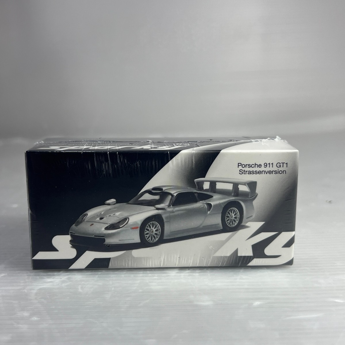 1/64 TINY X Sparky Spark Porsche 911 GT1 Strassen version Silver