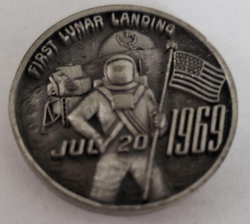 Apollo 11 First Lunar Landing July 20 1969 Commemorative Coin