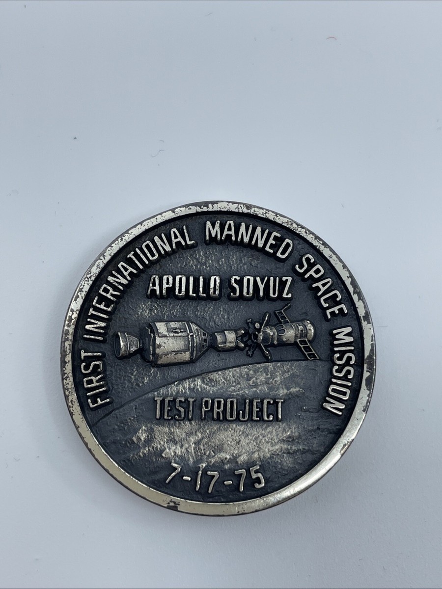 USA Russia 1975 Apollo Soyuz American Soviet Space Medal Test