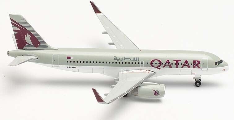 New! Herpa 535670 Qatar Airways Airbus A320, reg. A7-AHP - 1:500