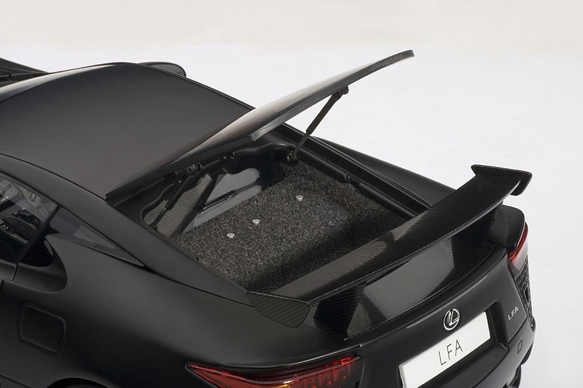 LEXUS LFA NURBURGRING PACKAGE MATTE BLACK BY AUTOart 1:18 #78839
