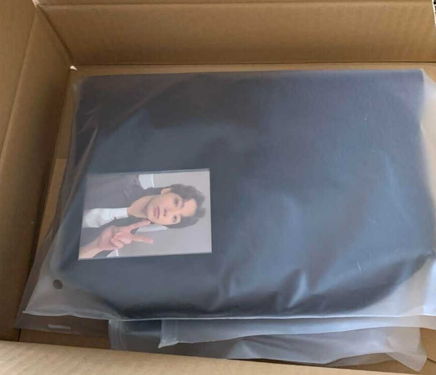 BTS Jungkook Golden Shoulder Bag With Photocard New Black Weverse