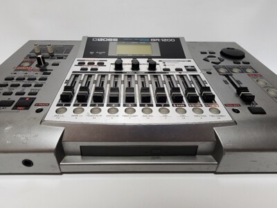 Boss BR-1200CD Digital Recording Studio 12-track Digital Recorder