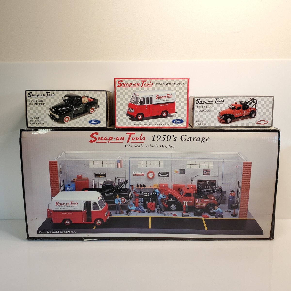 Rare Snap-On Tools 1950's Garage Display & Matching Vehicles Set 1