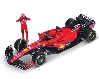 Bburago 1:24 Ferrari Racing SF-23 #16 W/Charles Leclerc Figure 18