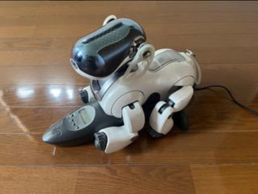 Sony AIBO Model ERS-7 White Robot Dog working with Box gift