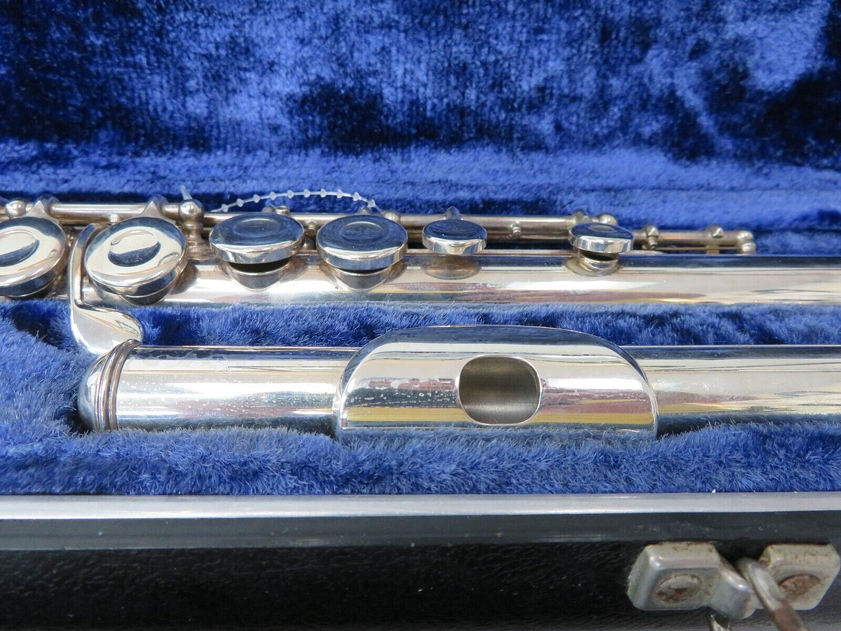 Vintage W.T. Armstrong Flute Model 104 with Hard Case Elkhart Ind