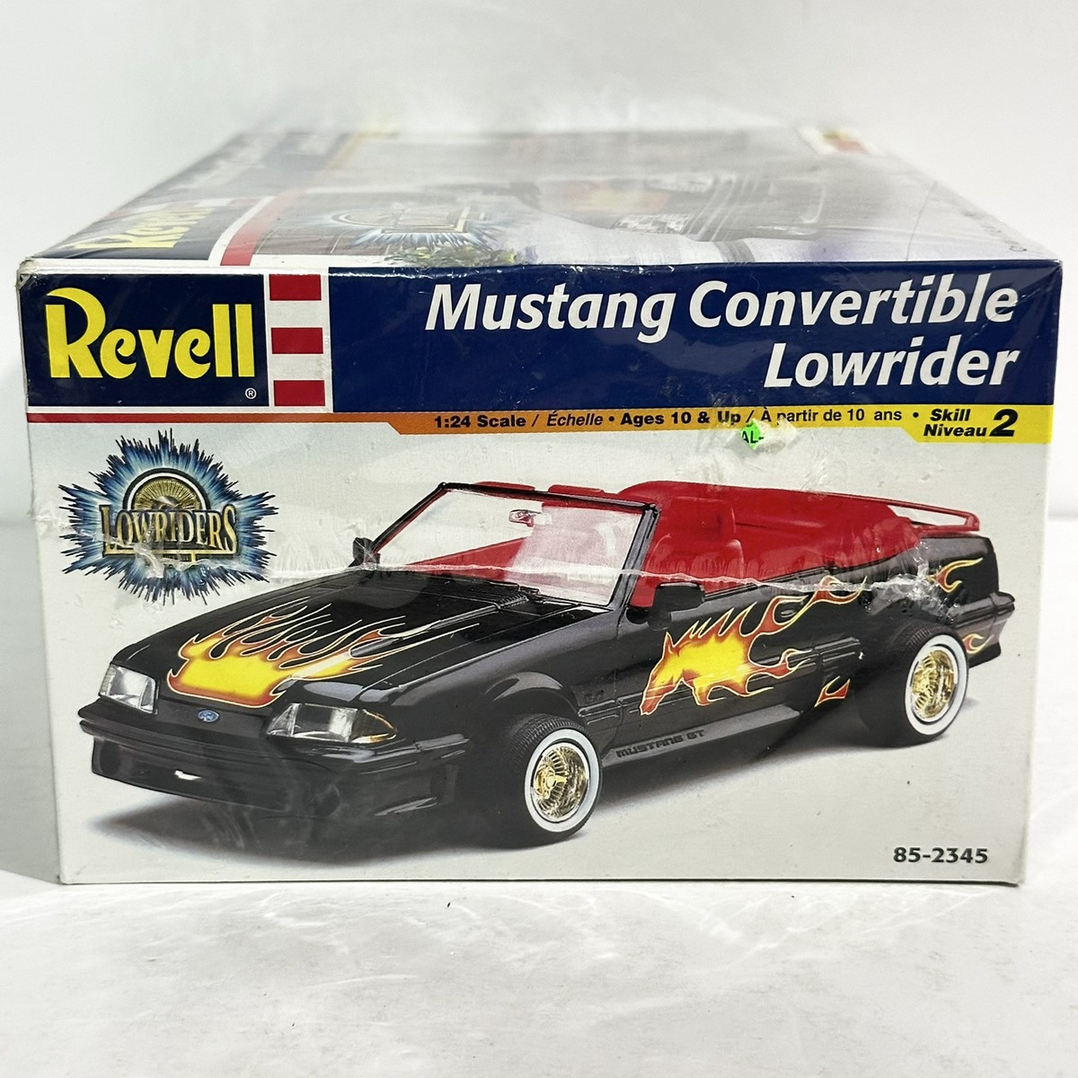 Vintage Revell Mustang Convertible Lowrider Kit 1:24 85-2345 NEW