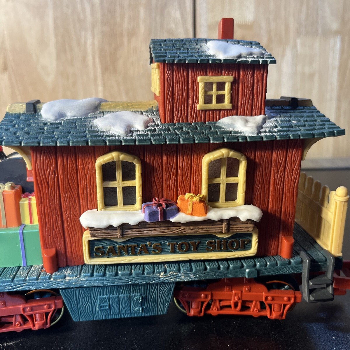 New Bright Industrial The Holiday Express Animated Train Set for