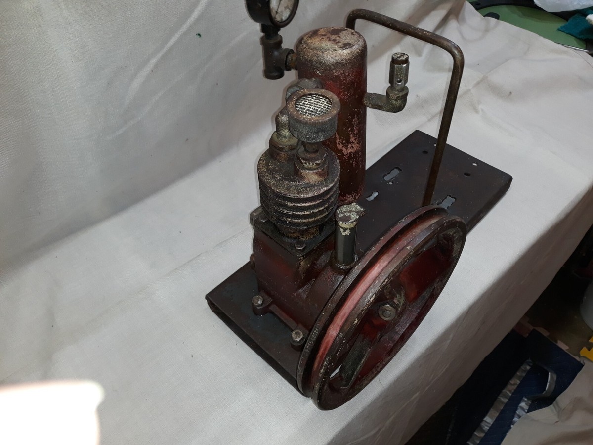 Vintage Saylor Beall Model 116KC Air Compressor Made In USA
