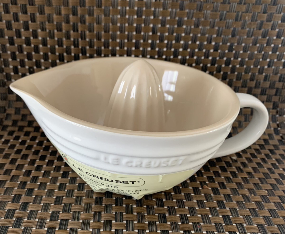 Le Creuset Citrus Juicer - Off White NEW | eBay