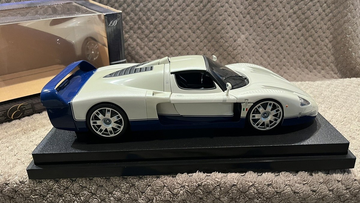 maserati MC12 Hot wheels 1:18 | eBay