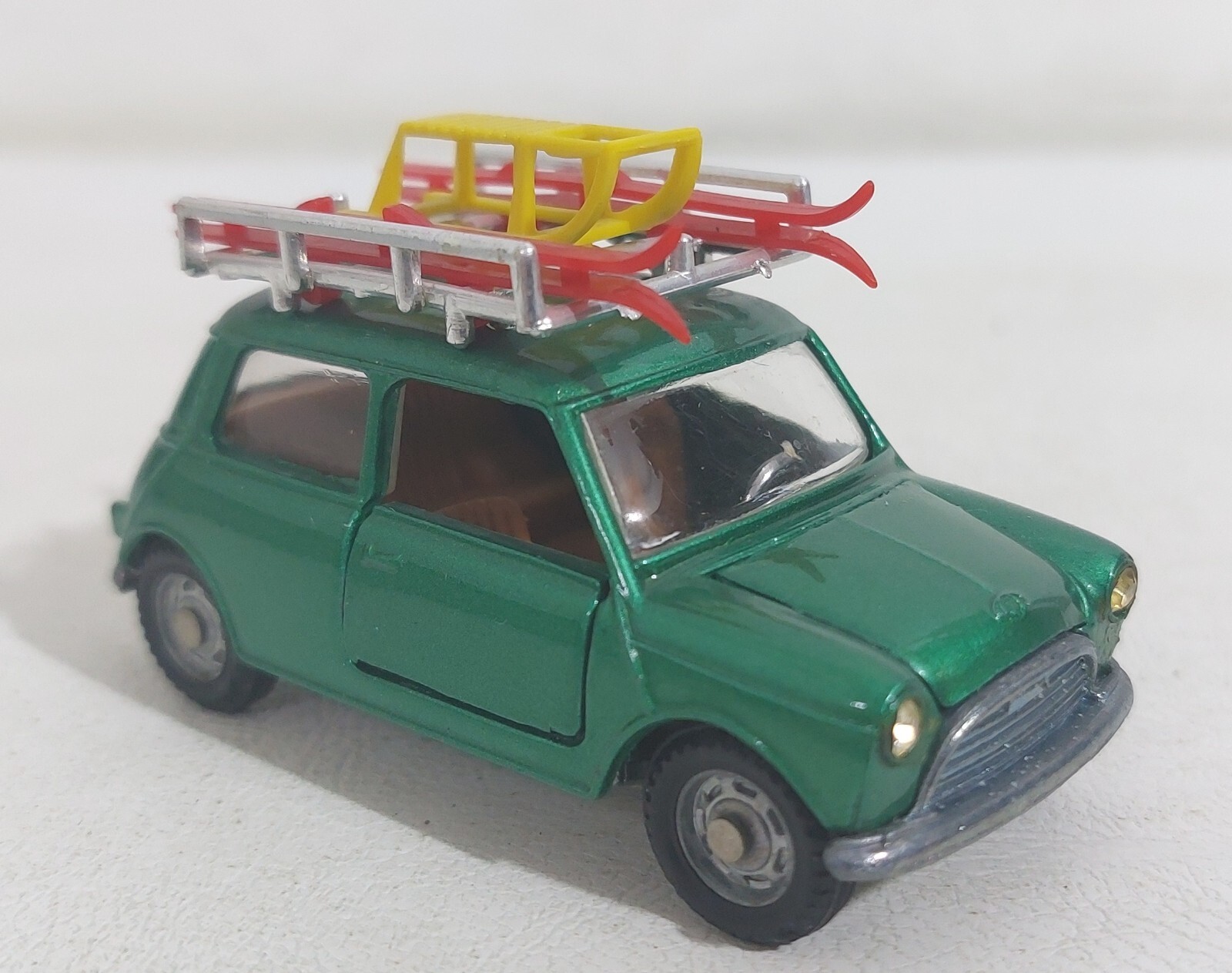 Mebetoys A28, Mini Morris - Free Price Guide & Review