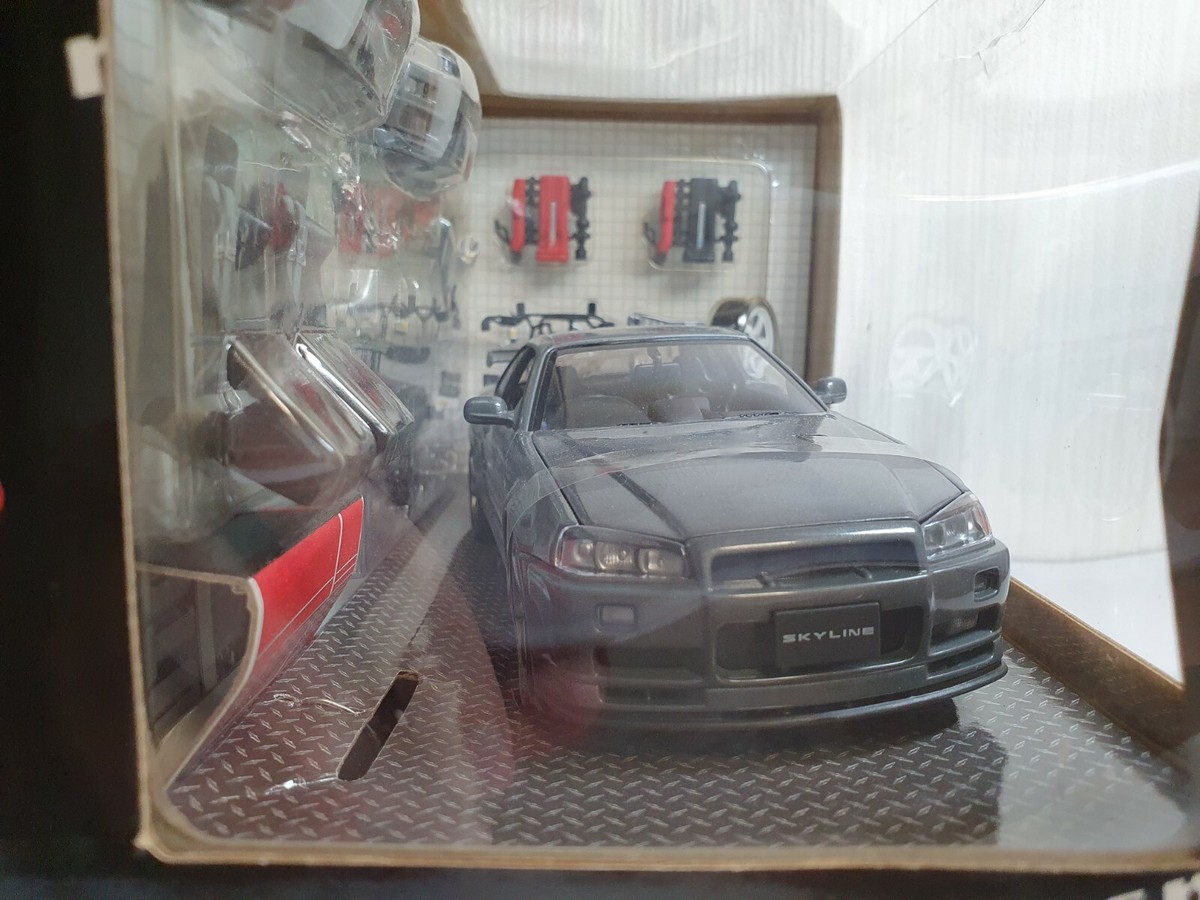 Hotworks 1/24 NISSAN SKYLINE GT-R V-SPEC II NISMO Z-TUNE R34 GREY