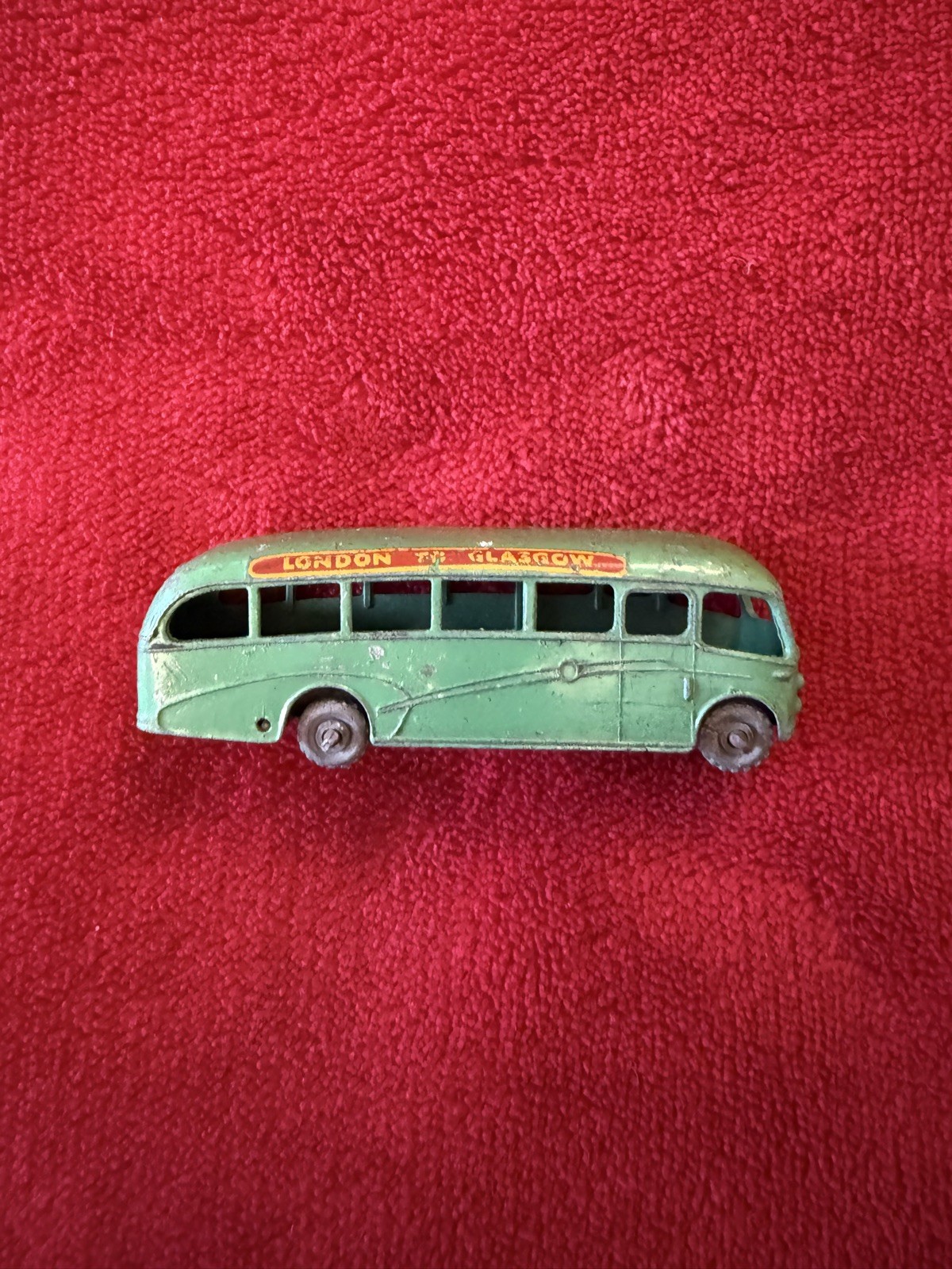 Matchbox 21a, Bedford Coach - Free Price Guide & Review