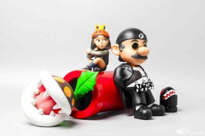Fools Paradise 2 Leon:The Professional Super Mario Collectible
