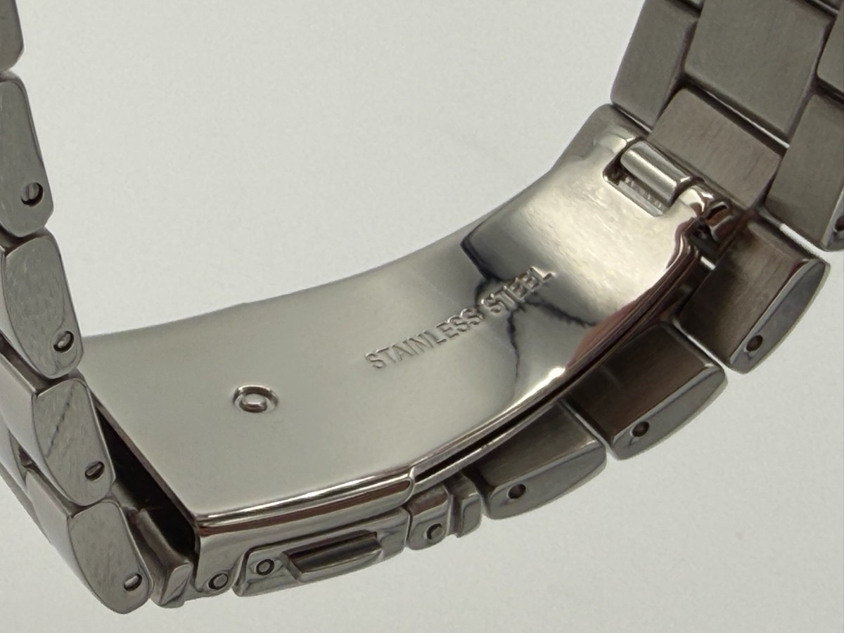 MICHAEL KORS MK7408 Oversized Lennox Animal Pavé Silver-Tone Watch