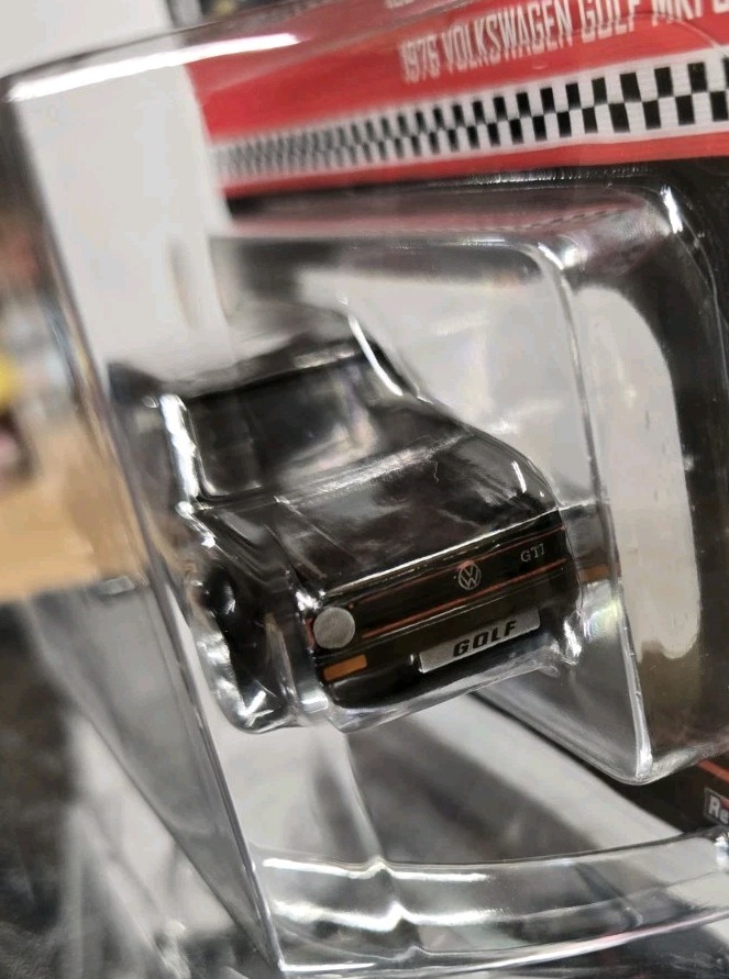 Hot Wheels RLC Exclusive 1976 Volkswagen Golf Mk1 GTi | eBay