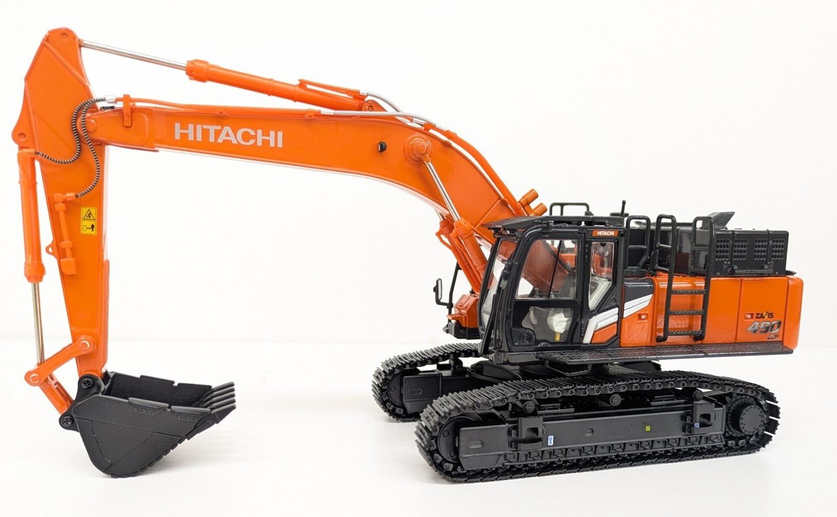 Hitachi ZX490LCH-7 Diecast Excavator Model 1/50 Scale Construction
