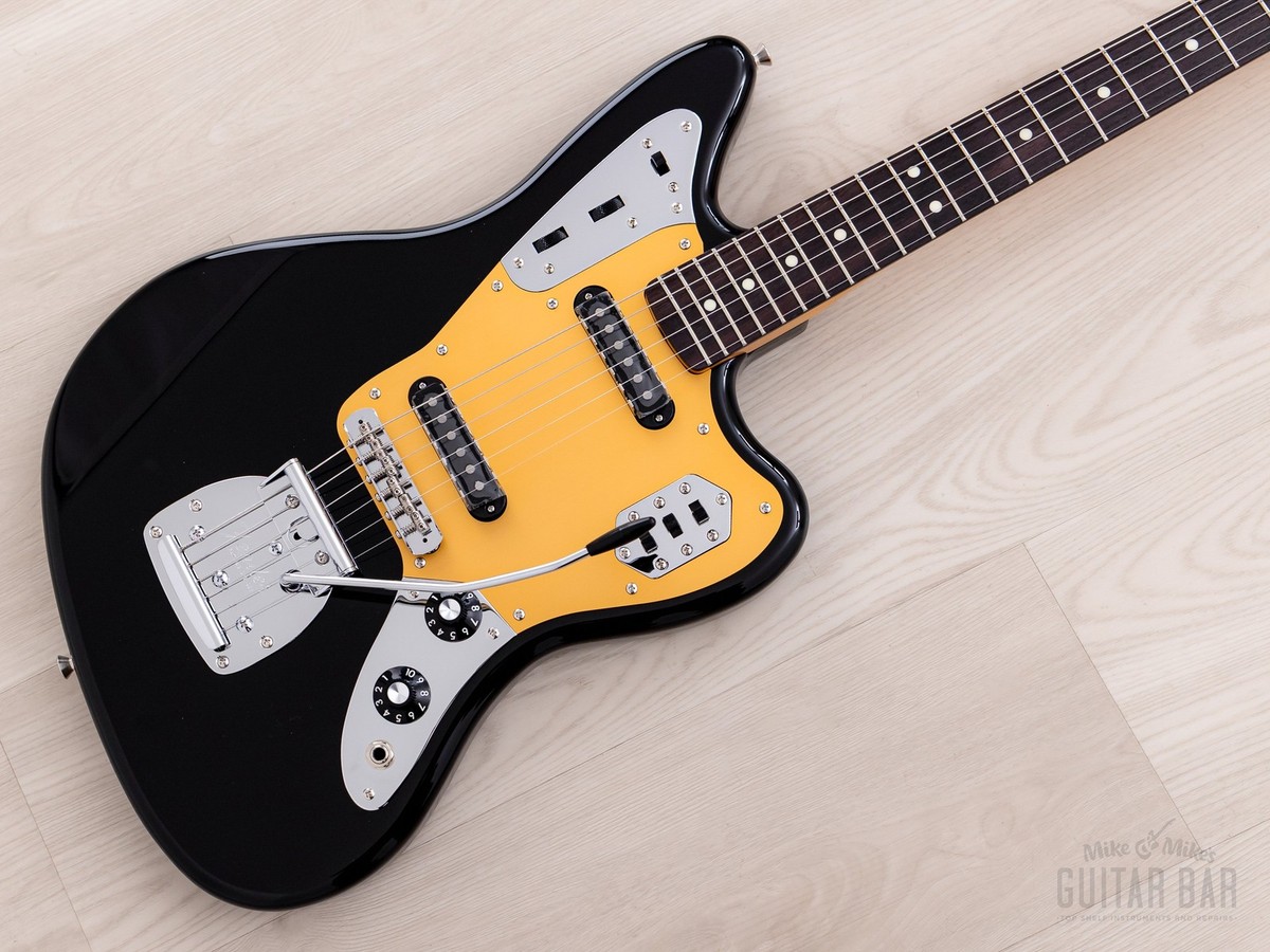 2024 Fender Traditional II 60s Jaguar Black w/ Gold Guard
