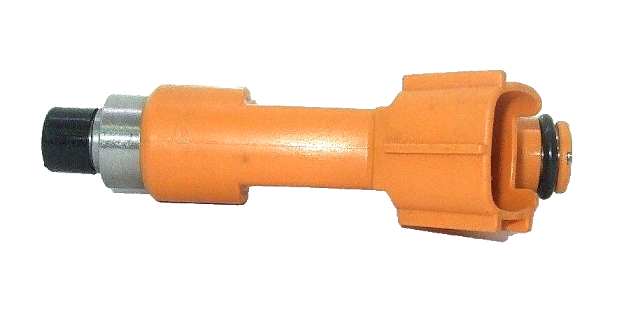 NEW GENUINE/ OEM 15710-73K00 1571073K00000 INJECTOR for SUZUKI