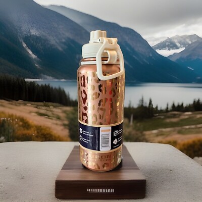Buc-ee's Yukon Outfitters Gold Leopard Surge Water Bottle 32 Oz