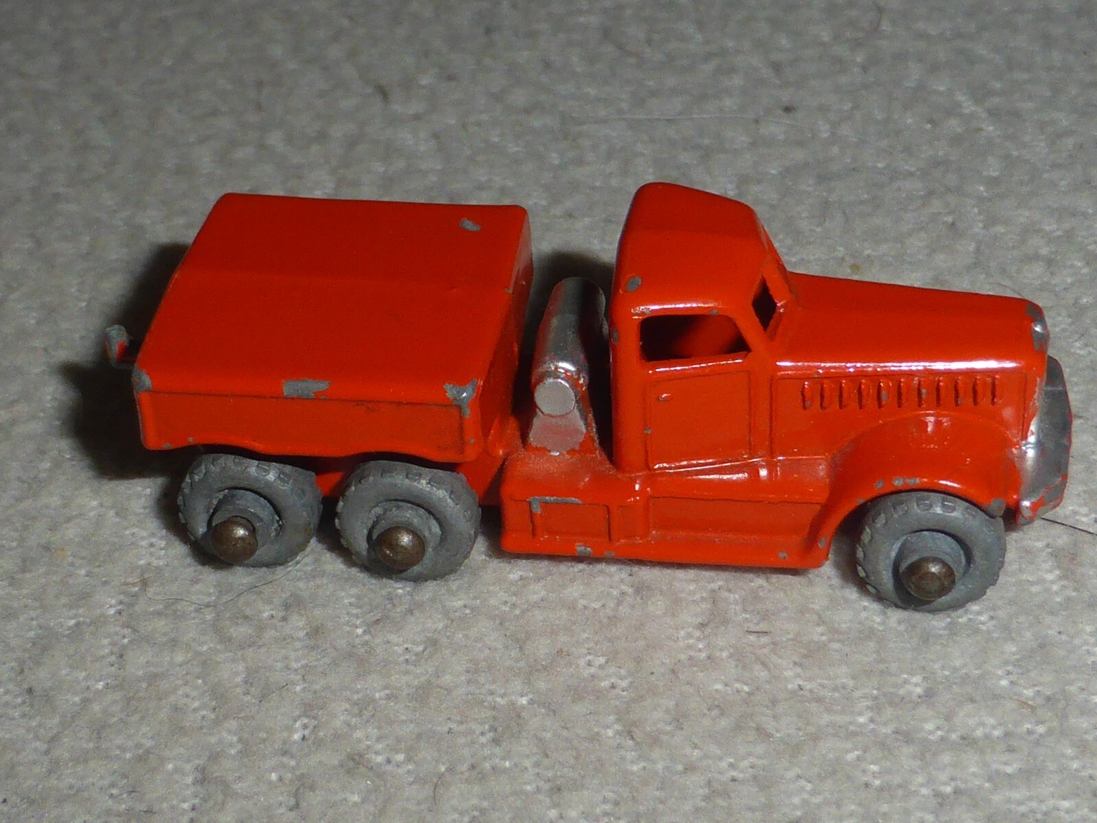 Matchbox 15a, Diamond T Prime Mover - Free Price Guide & Review