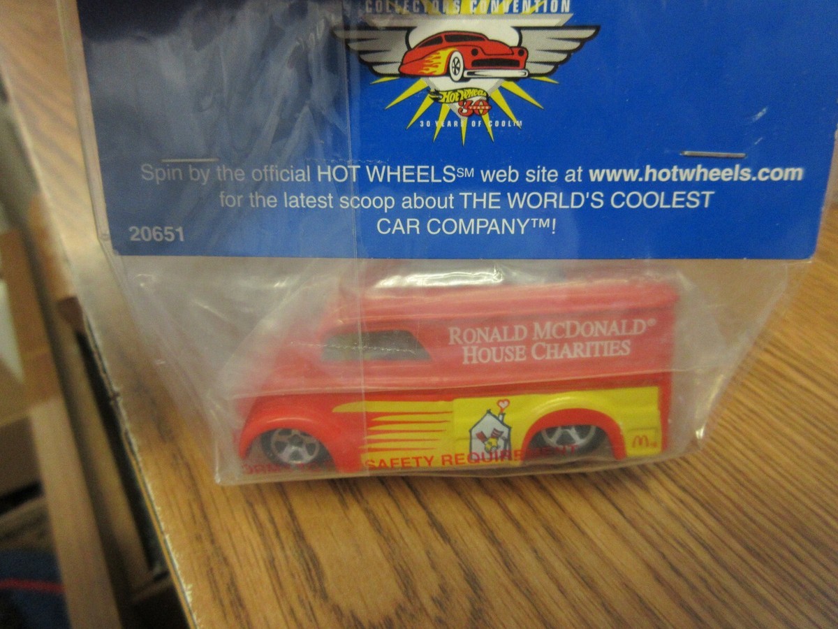 Hot Wheels 1998 CONVENTION / 30th Anniversary RONALD McDONALD