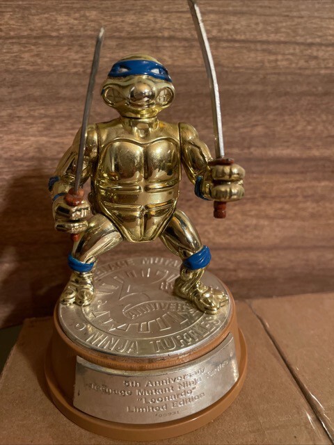 1992 Playmates TMNT Teenage Mutant Ninja Turtles Leonardo Gold 5th
