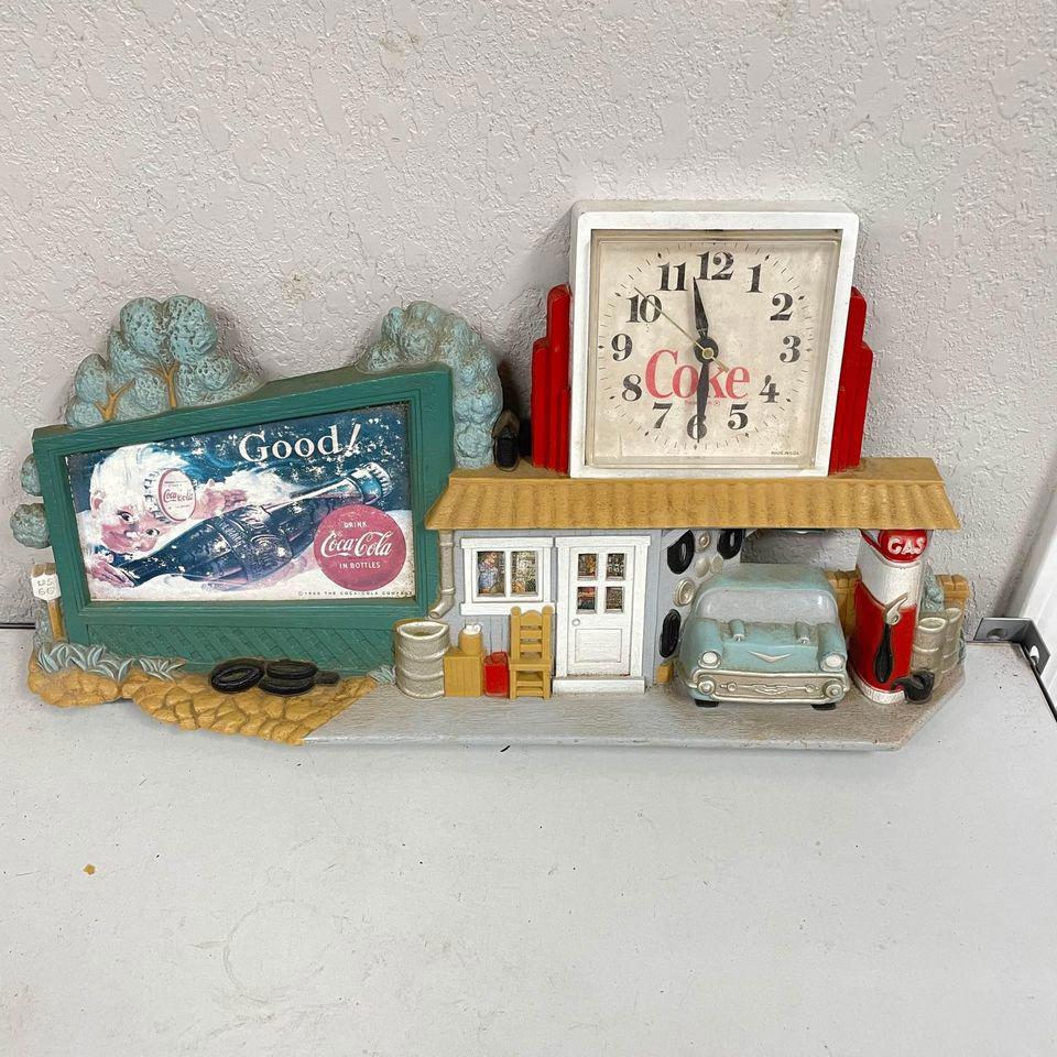 VTG 1990 COCA COLA CLOCK Route 66 Gas Station COKE Wall Hanging
