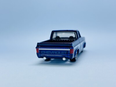 Hot Wheels 2024 Super treasure hunt STH # '83 Chevy Silverado