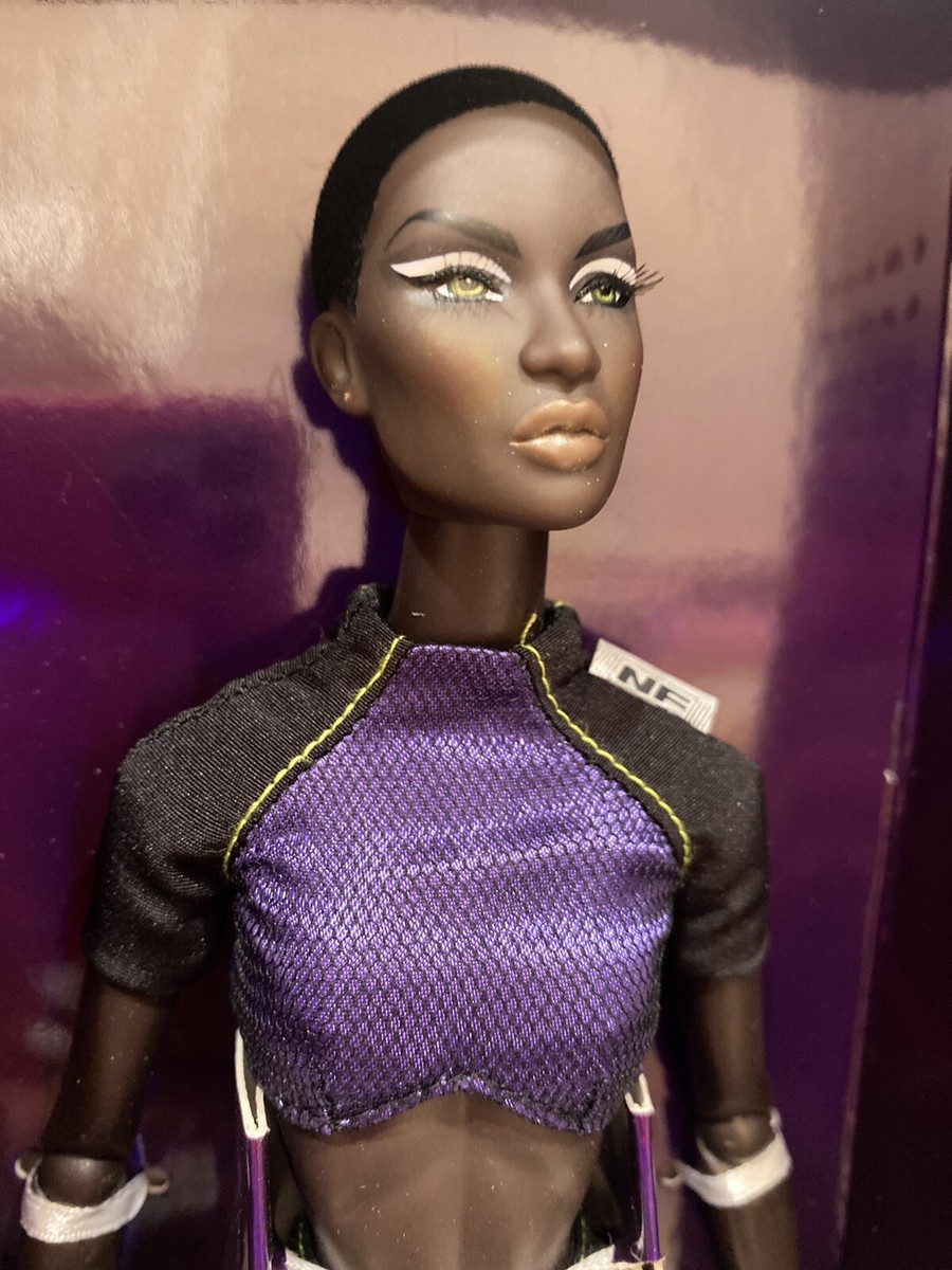 Integrity Toys, Adrenaline Rush DOMINIQUE MAKEDA NU FACE **no