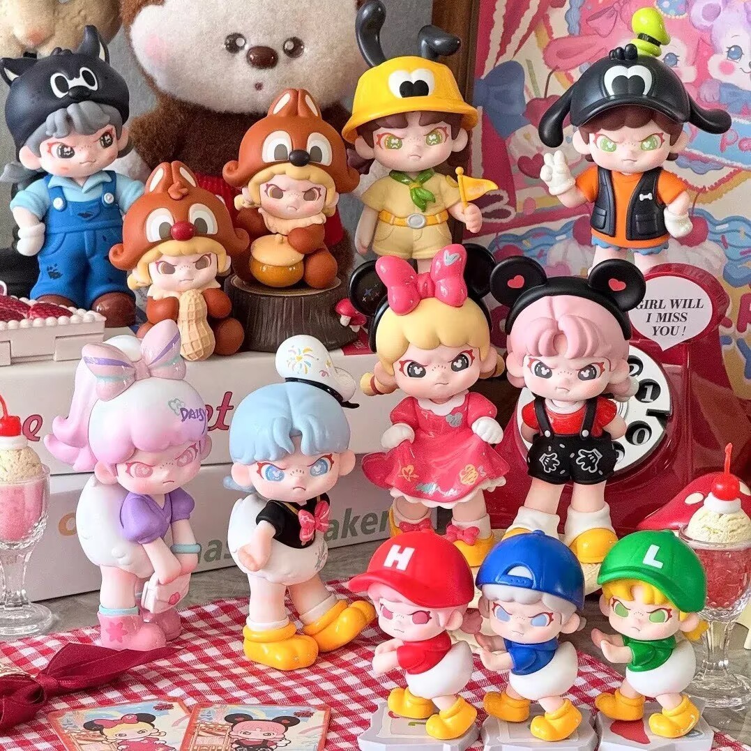 TOPTOY DORA Loves Mickey Series Blind Box Figures Toy New