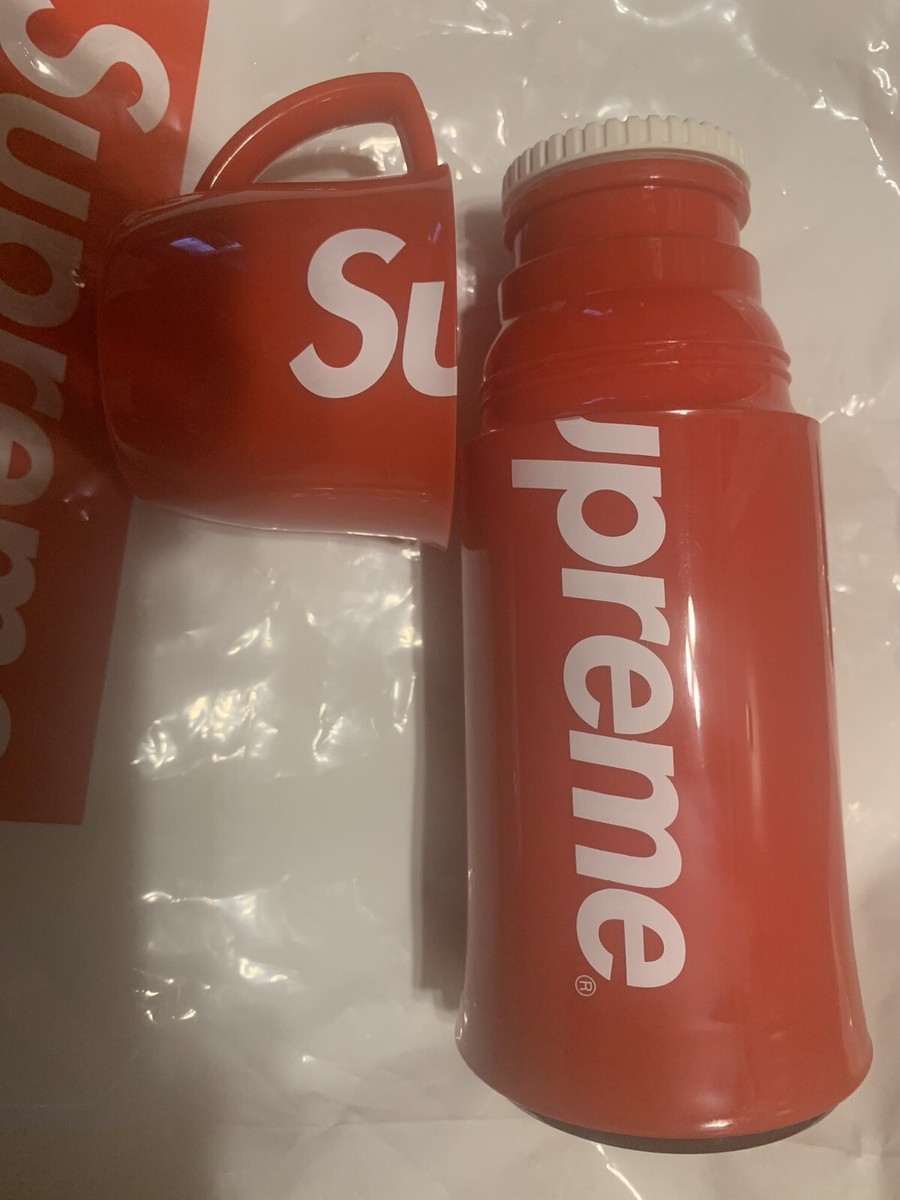 Supreme ® Thermos Helios ® x Supreme New York ® NEW Red Box Logo
