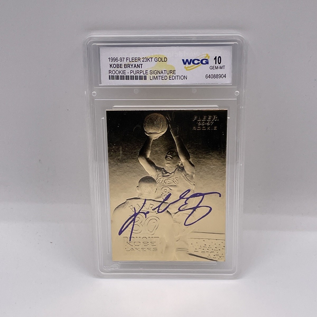 1996-1997 Fleer 23KT GOLD Kobe Bryant Purple Signature Rookie Card