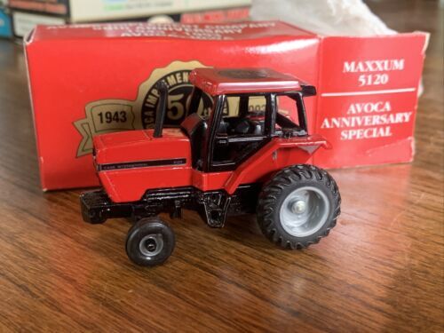 Ertl International 1486 Tractor With '77 Scout Set. 1/64 Scale | eBay