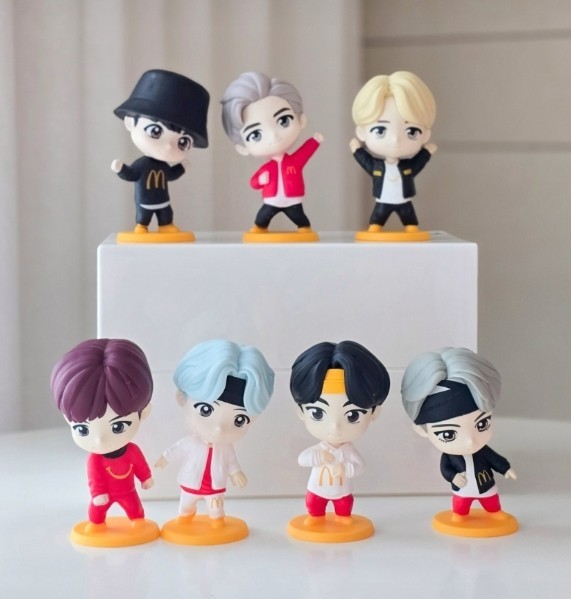 Ver. 2 Set of 7 BTS TinyTan Figures McDonald's Happy Meal 2025