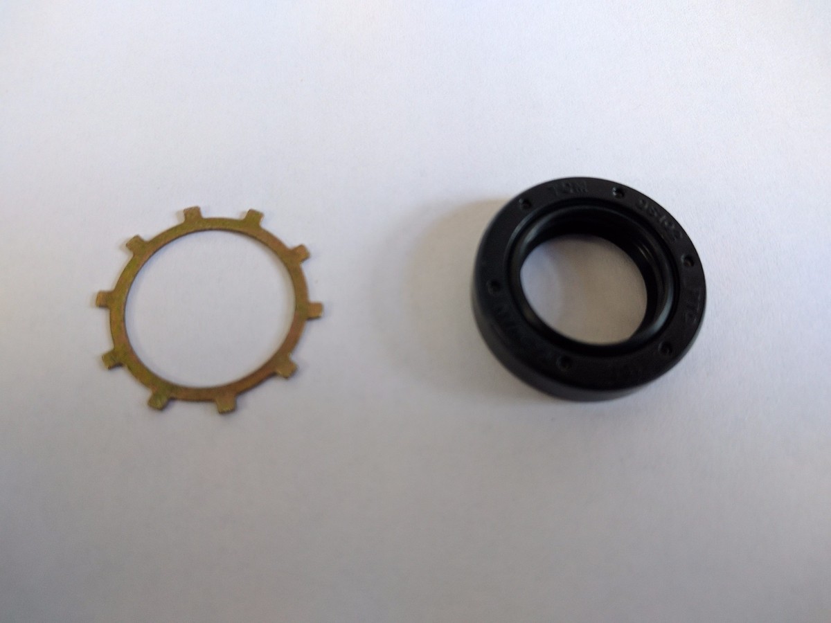 New OEM Hydro Gear 70719 brake shaft oil seal kit with seal