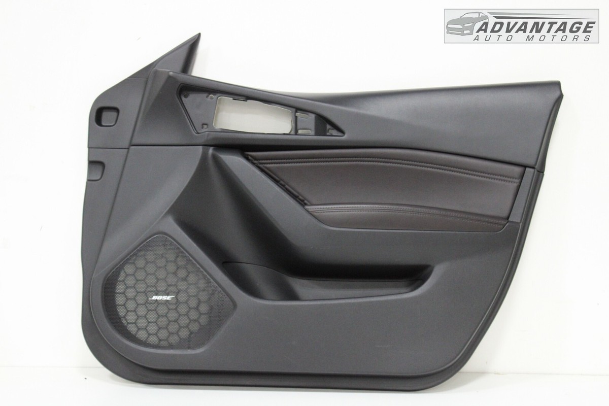 2016-2018 MAZDA 3 FRONT RIGHT PASSENGER SIDE INTERIOR DOOR PANEL