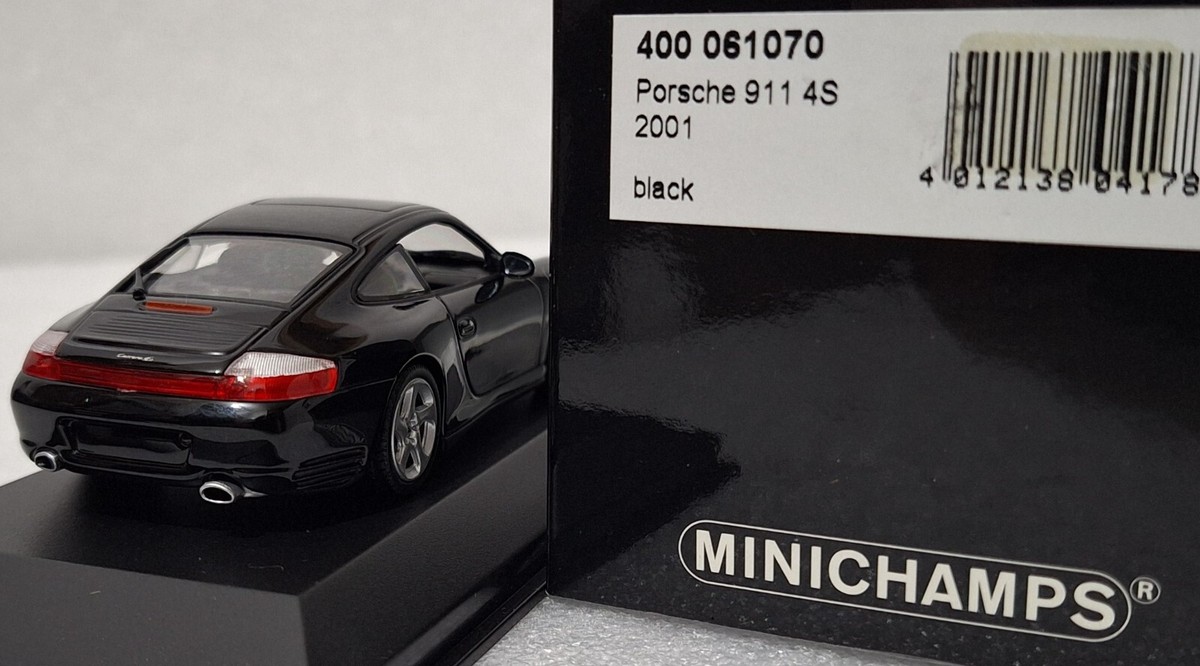 Porsche 911 (996) Carrera 4S Black 2000 1:43 Minichamps 400061070