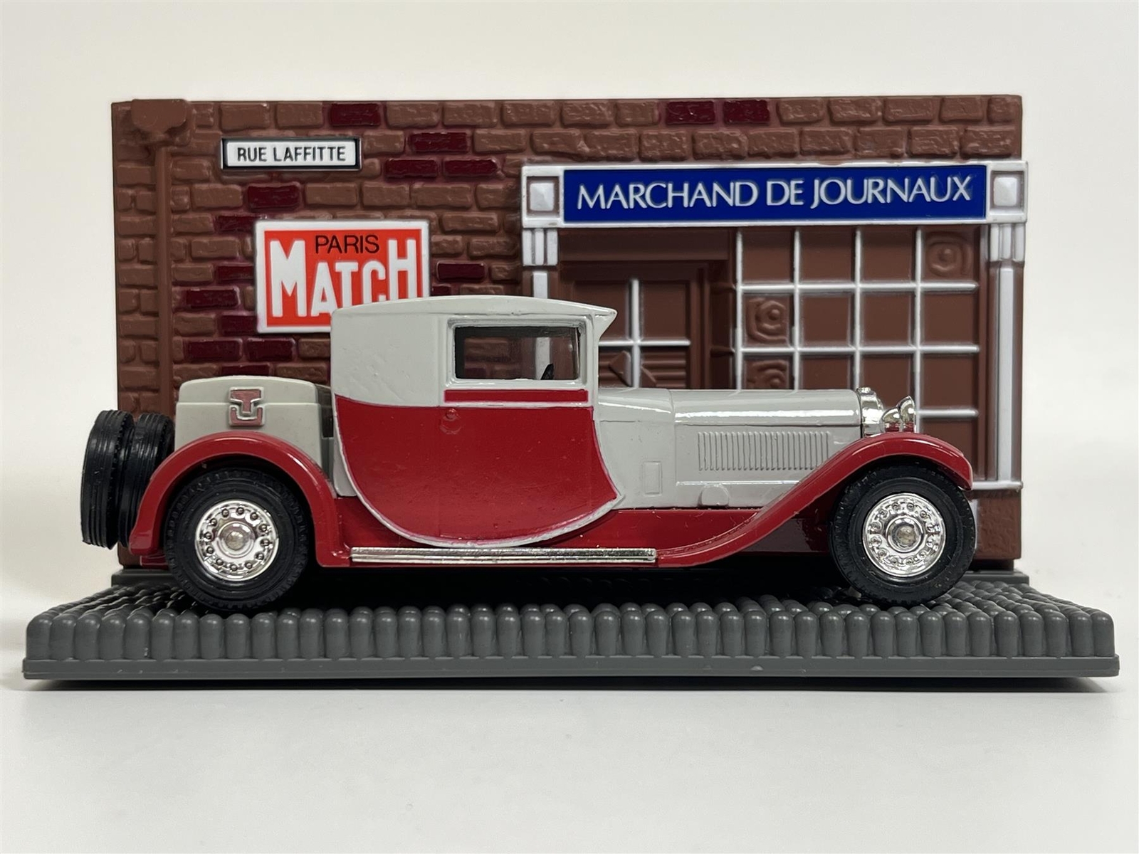 Matchbox Yesteryear Y24, 1928 Bugatti T44 - Free Price Guide & Review