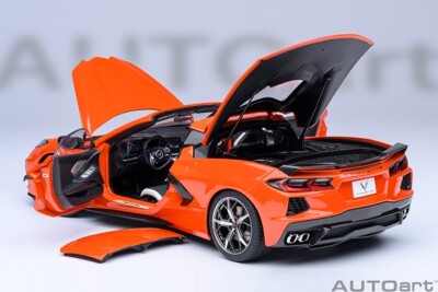AUTOart CHEVROLET CORVETTE C8 STINGRAY Z51 1/18 SEBRING ORANGE